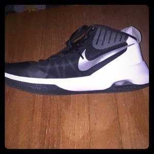 Women’s Basketball Shoes